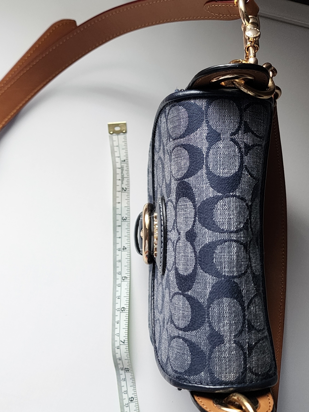Coach Signature Denim Saddle Crossbody Bag with Tan Leather Trim - Picture 4 of 11